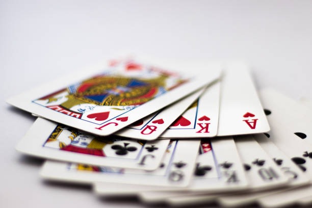 138bet live casino tables and game selection interface